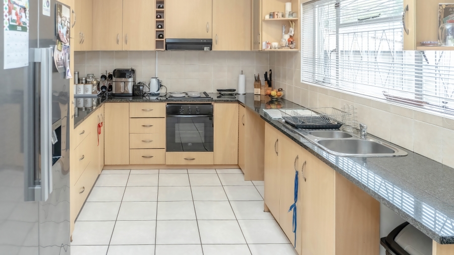 3 Bedroom Property for Sale in St Michaels Western Cape